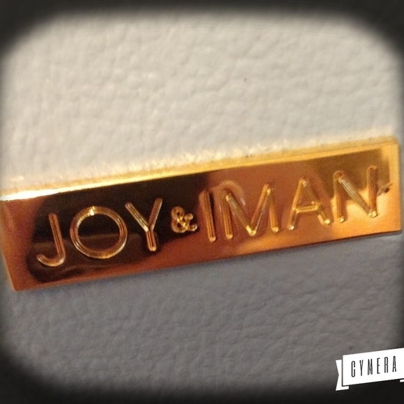 Large Tote or Overnight Bag of Pebbled Leather - Picture 3 of 5